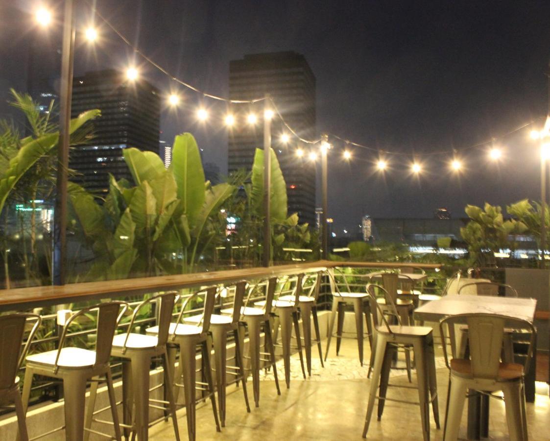 La Boheme, Rooms And Coffee Jakarta Exterior photo