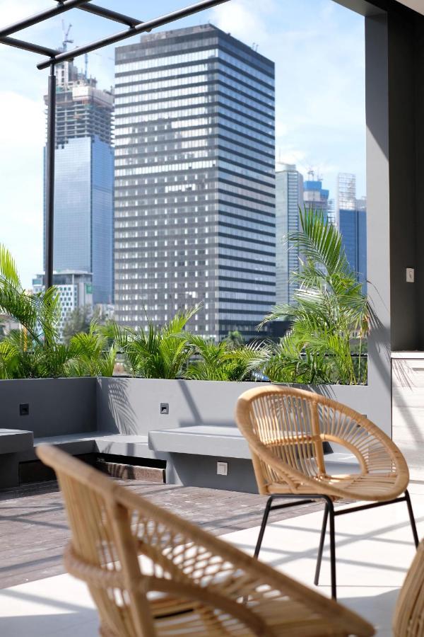 La Boheme, Rooms And Coffee Jakarta Exterior photo